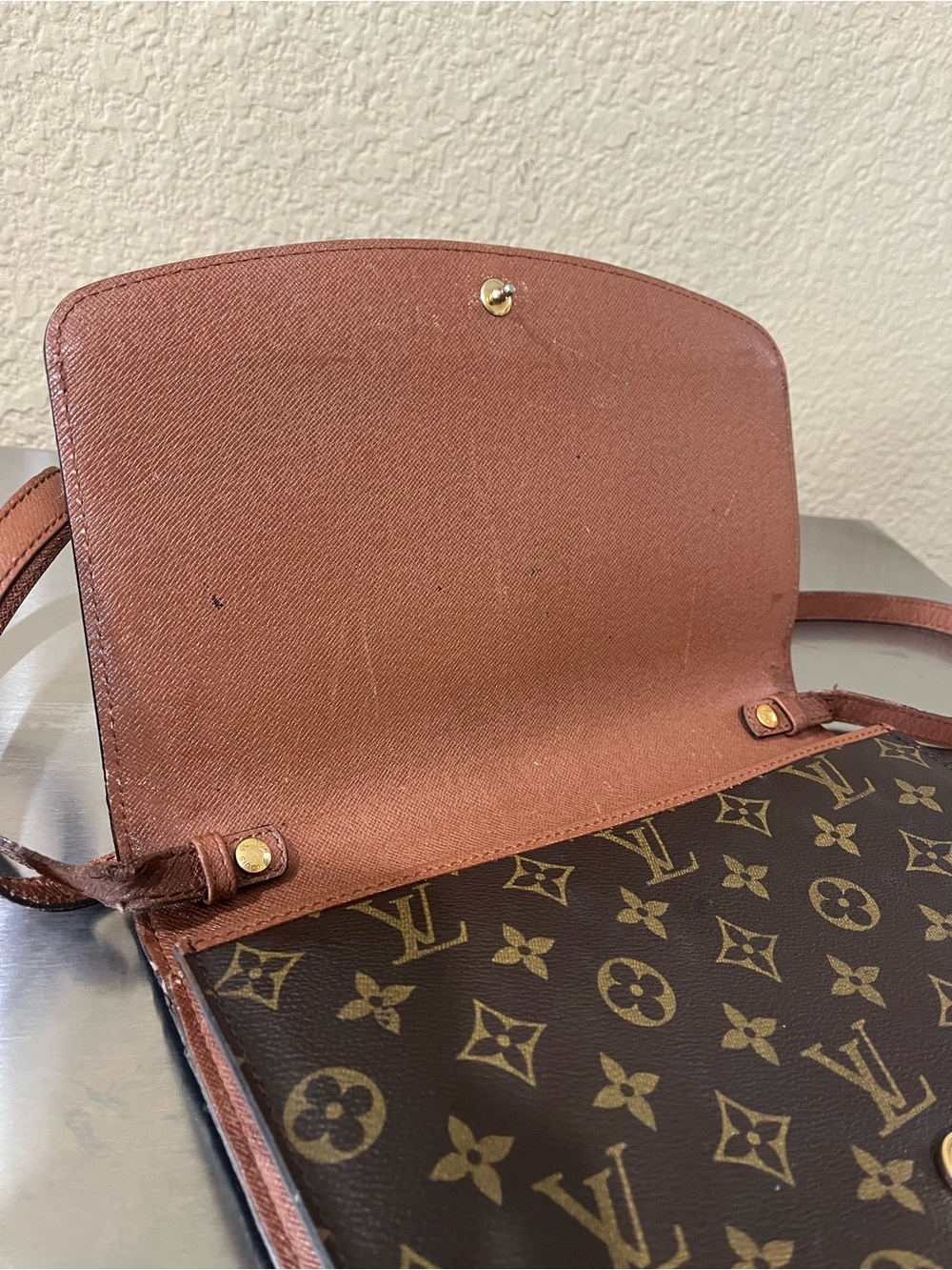 LOUIS VUITTON MONOGRAM BORDEAUX CROSSBODY SHOULDER BAG VINTAGE - Picture 6 of 16